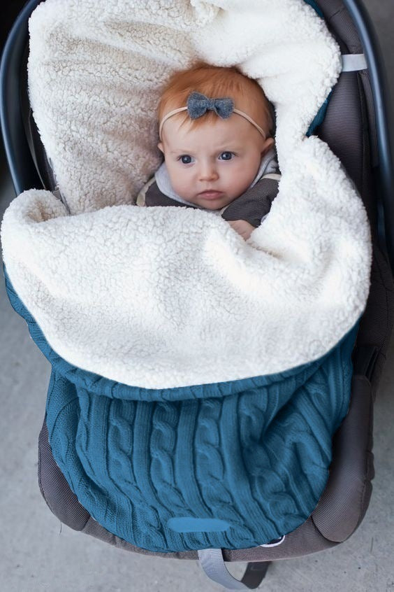 Baby Stroller Winter Sleeping Bag – Warm, Windproof and Comfortable for Cold Weather